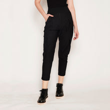 Load image into Gallery viewer, Stripe knit pants