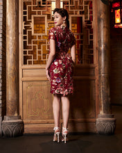 Load image into Gallery viewer, Rú Huā Floral Applique Dress