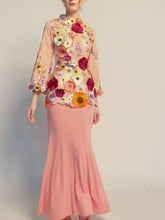 Load and play video in Gallery viewer, Aatiya Floral Embroidered Kurung