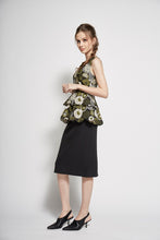 Load image into Gallery viewer, Printed Scallop Top