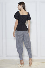 Load image into Gallery viewer, Cotton Top With Belt