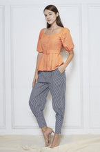 Load image into Gallery viewer, Cotton Top With Belt
