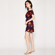 Load image into Gallery viewer, Embroidery Lace Top