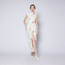 Load image into Gallery viewer, Meng Yao Velvet Maxi Qipao
