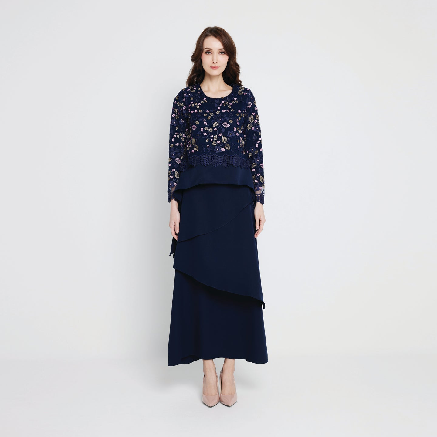 Alina Embroidered Kurung