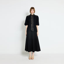 Load image into Gallery viewer, BALLOON SLV SCALLOP BLOUSE
