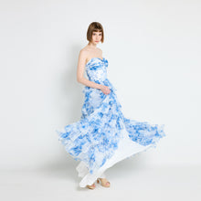 Load image into Gallery viewer, GEMY TULLE FLORAL MAXI TUBE DRESS
