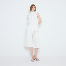 Load image into Gallery viewer, SLEEVELESS LACE TOP
