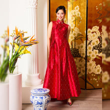 Load image into Gallery viewer, Li Ying Diamante Lace Maxi Qipao
