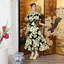 Load image into Gallery viewer, Li Yi Tangling Cape
