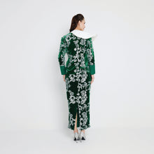 Load image into Gallery viewer, Meng Yao Velvet Jacket
