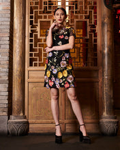 Load image into Gallery viewer, Mei Huā Floral Applique Dress
