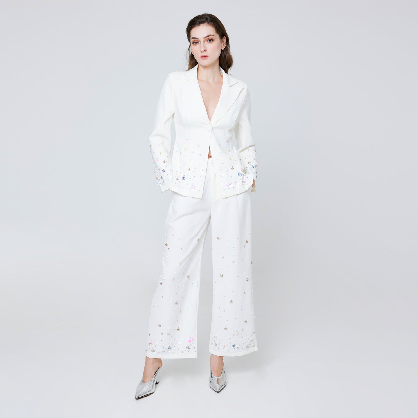 Elen Embellished Suit and Pants Set