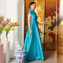 Load image into Gallery viewer, Crystal Qipao Dress
