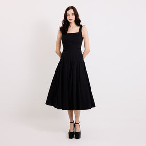 Jacqe Dress