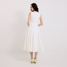 Load image into Gallery viewer, Jacqe Dress
