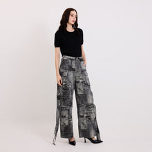 Load image into Gallery viewer, PARACHUTE PANTS DENIM
