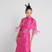 Load image into Gallery viewer, Xue Ke Tassel Cape

