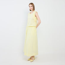 Load image into Gallery viewer, Sleeveless Top and Skirt Set
