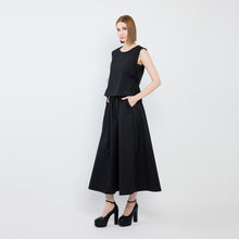 Load image into Gallery viewer, Sleeveless Top and Skirt Set

