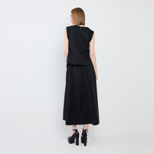 Load image into Gallery viewer, Sleeveless Top and Skirt Set
