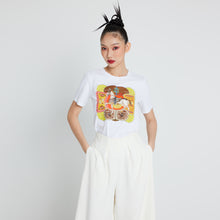 Load image into Gallery viewer, Horse Print Tee
