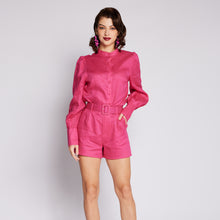 Load image into Gallery viewer, LINEN SHORT WITH BELT
