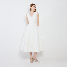 Load image into Gallery viewer, DYLANA MAXI DRESS
