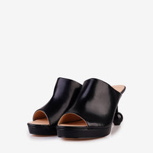 Load image into Gallery viewer, LEWRE LEMARA HEELS
