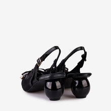 Load image into Gallery viewer, LEWRE SORIELLE SHOES
