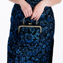 Load image into Gallery viewer, Hua Hua Clutch Bag
