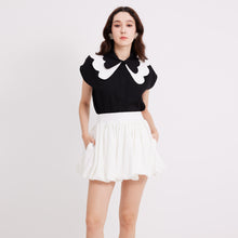 Load image into Gallery viewer, Scallop Collar Top
