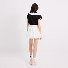 Load image into Gallery viewer, Scallop Collar Top
