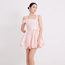 Load image into Gallery viewer, Rexy Pleated Dress
