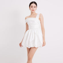 Load image into Gallery viewer, Rexy Pleated Dress
