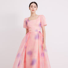 Load image into Gallery viewer, Nur Short Sleeves Dress

