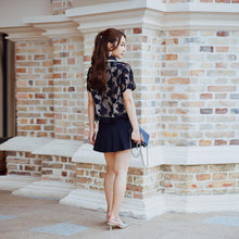 Load image into Gallery viewer, LACE CROP TOP
