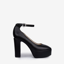 Load image into Gallery viewer, Tricia Lew Mag Platforms Heels
