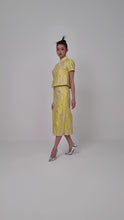 Load and play video in Gallery viewer, Xue Ke Qipao Top
