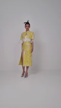 Load and play video in Gallery viewer, Xue Ke Slit Skirt

