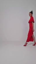 Load and play video in Gallery viewer, Ke Rou Scallop Cape
