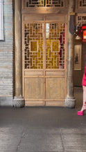 Load and play video in Gallery viewer, Rú Huā Floral Satin Qipao
