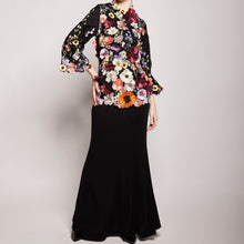 Load image into Gallery viewer, Aatiya Floral Embroidered Kurung
