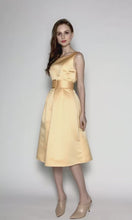 Load and play video in Gallery viewer, Selah Skater Midi Dress
