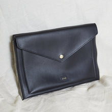 Load image into Gallery viewer, Gianna Zip Clutch
